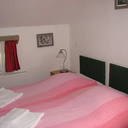Vendégház Gostisce *